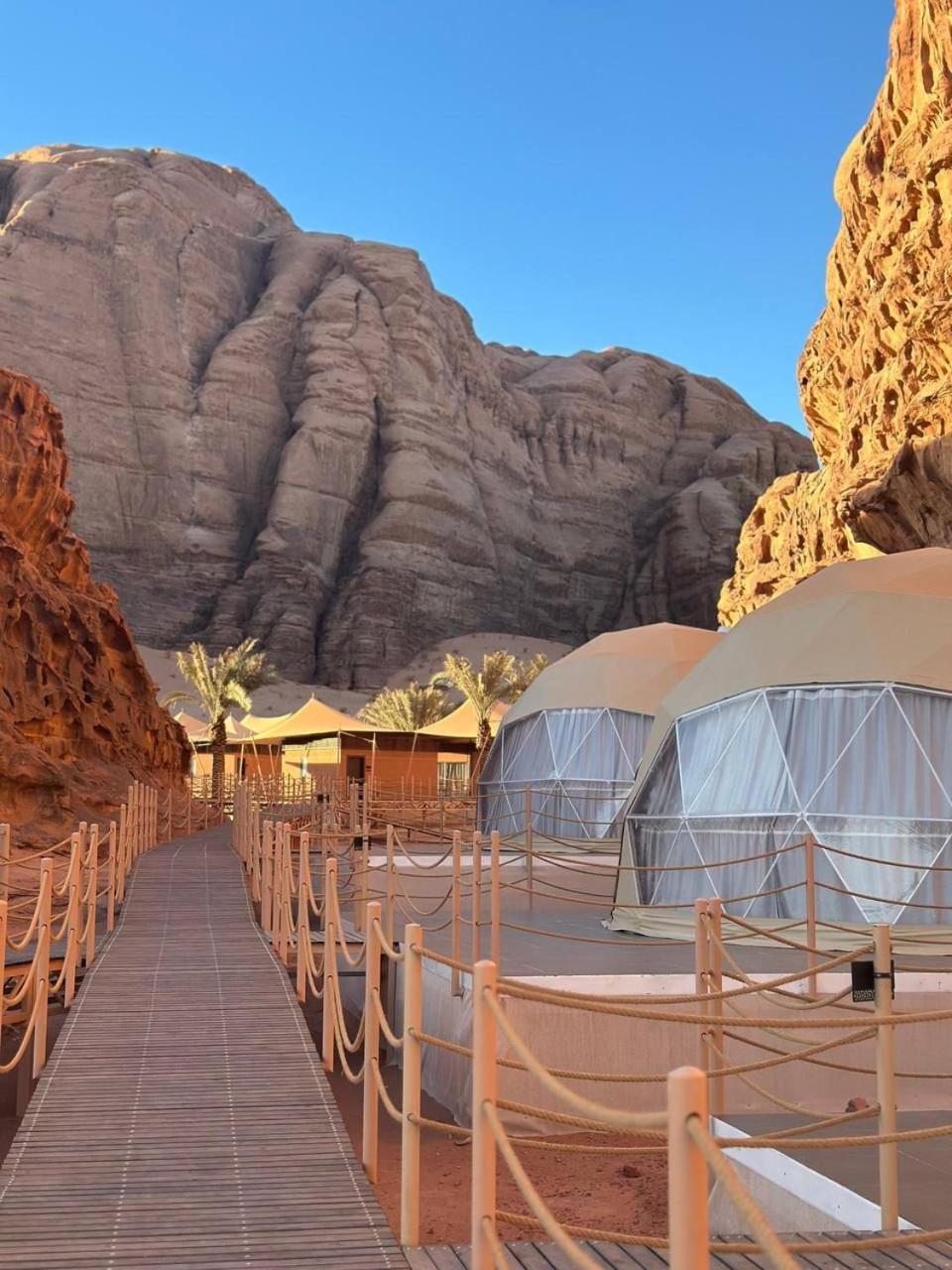 Valley Resort 瓦迪拉姆 外观 照片